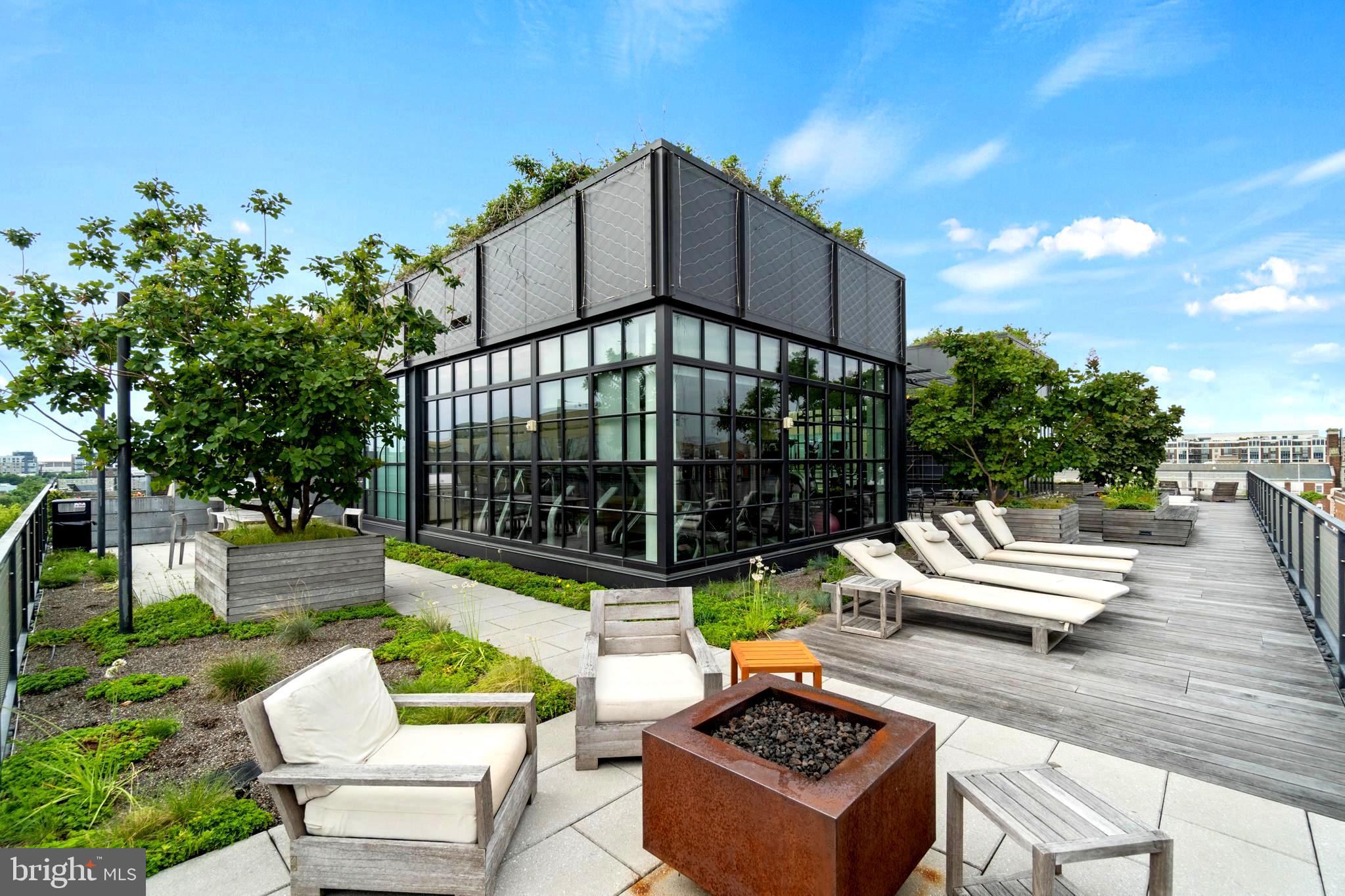 2030 8TH STREET NW 403