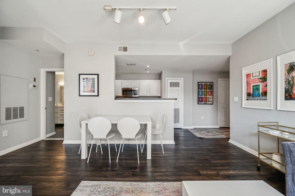 2004 11TH STREET NW 334
