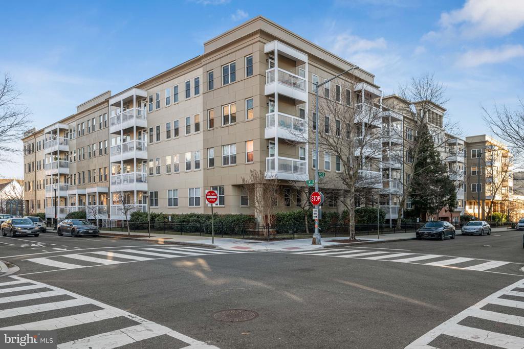 2004 11TH STREET NW 334