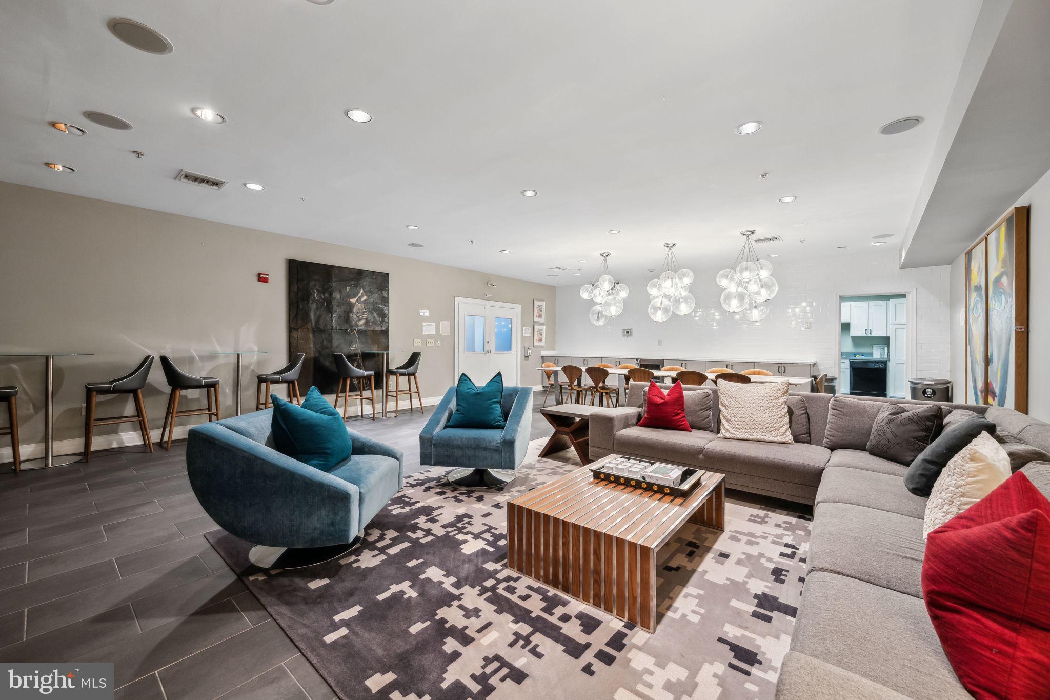 2004 11TH STREET NW 334