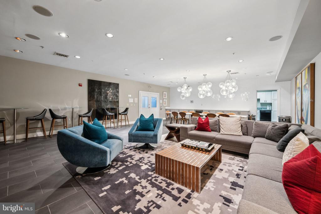 2004 11TH STREET NW 334