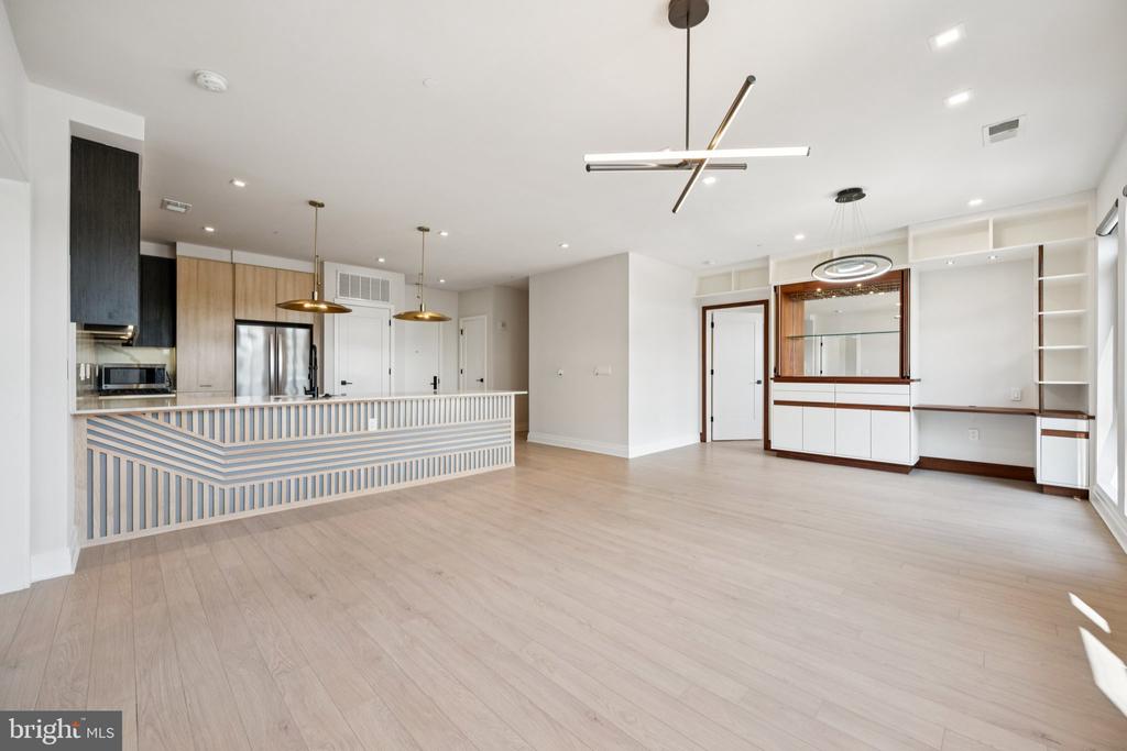 900 11TH STREET SE 309