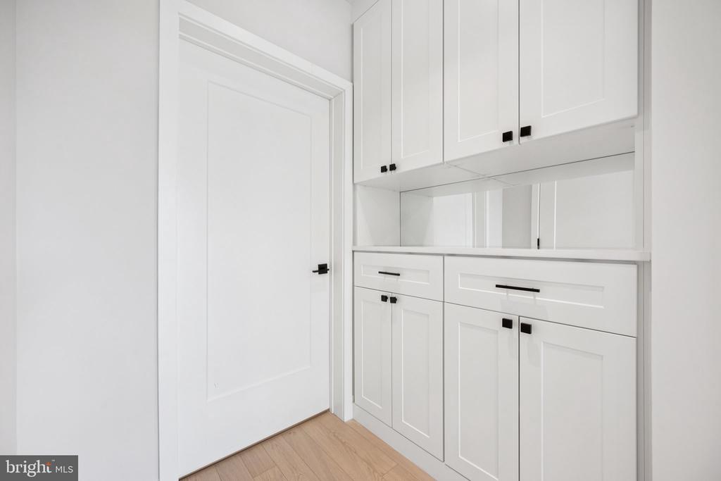 900 11TH STREET SE 309