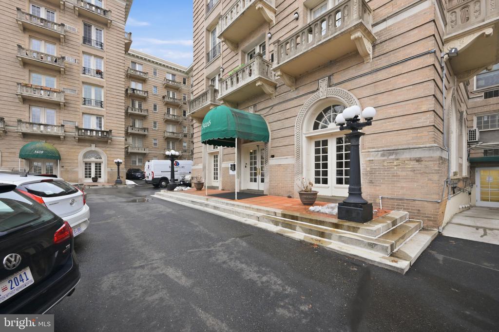 3426 16TH STREET NW 306