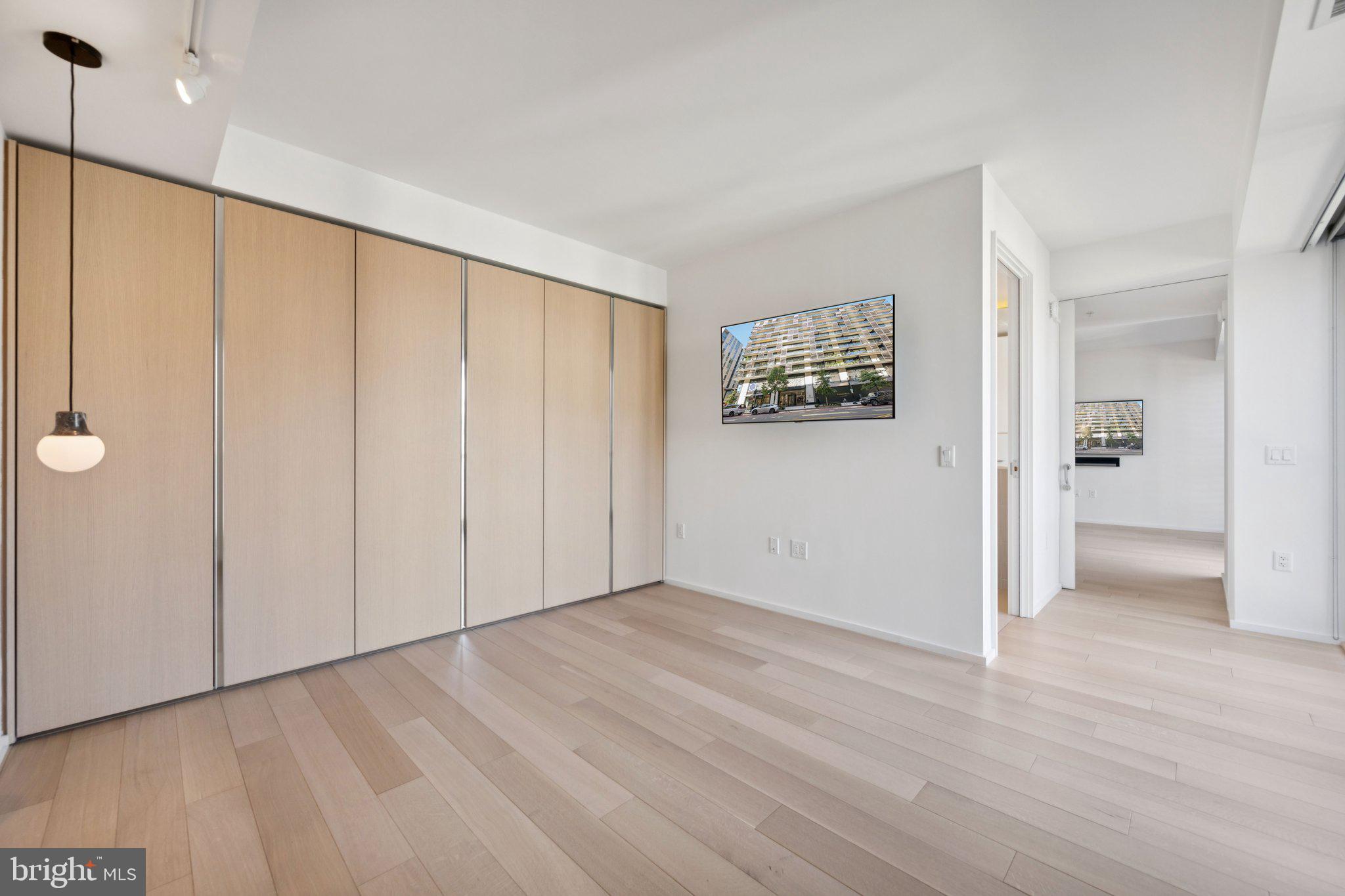 925 H STREET NW 903