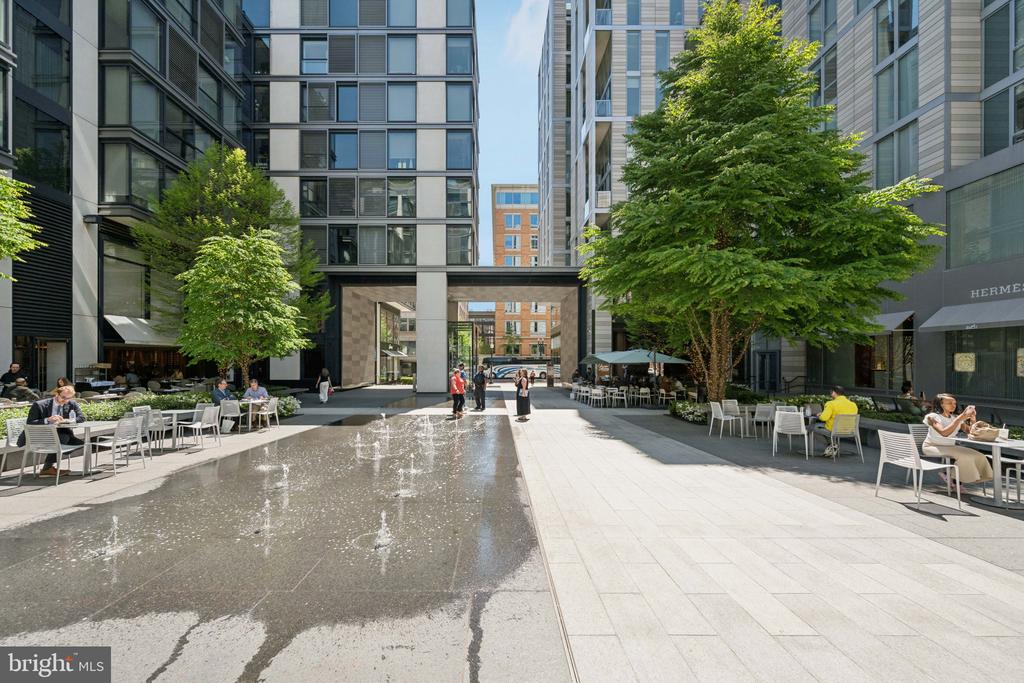 925 H STREET NW 903