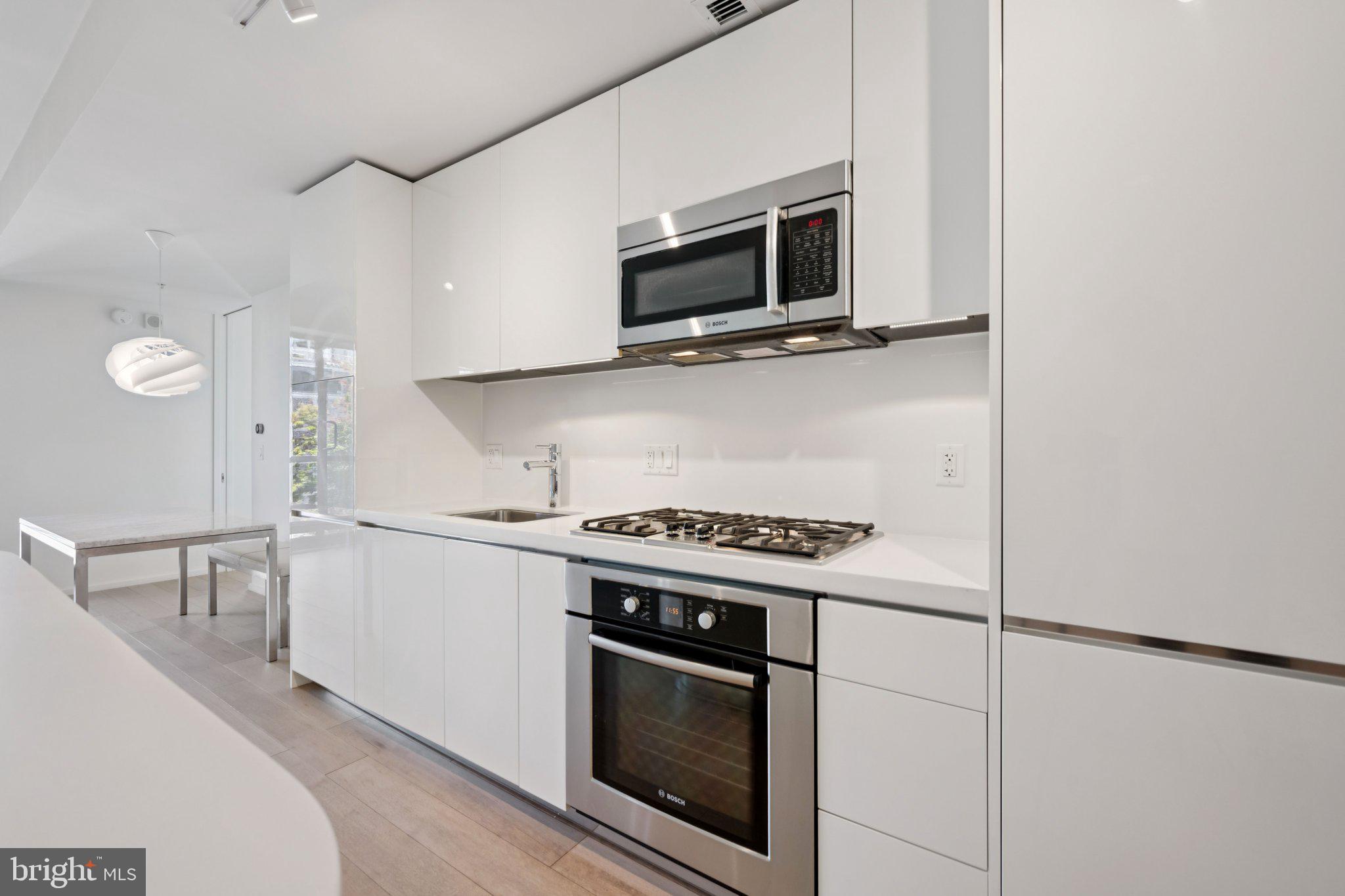 925 H STREET NW 903
