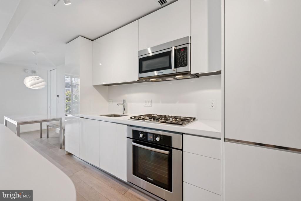 925 H STREET NW 903