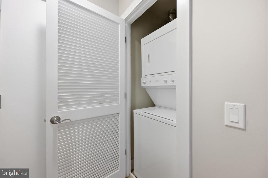 1390 KENYON STREET NW 325