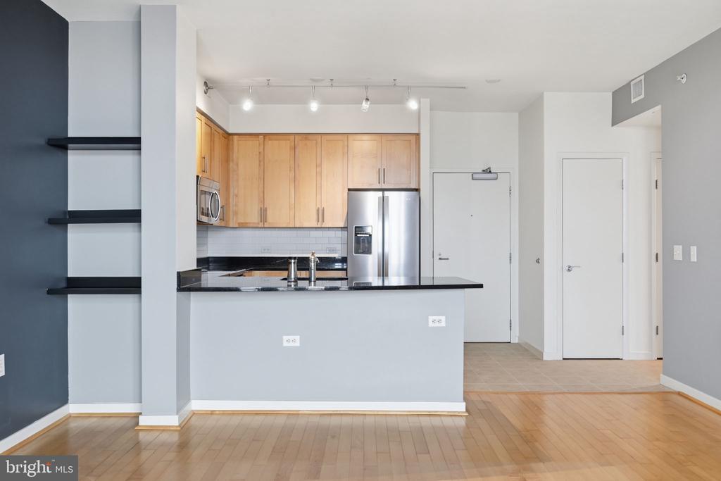 437 NEW YORK AVENUE NW 1005