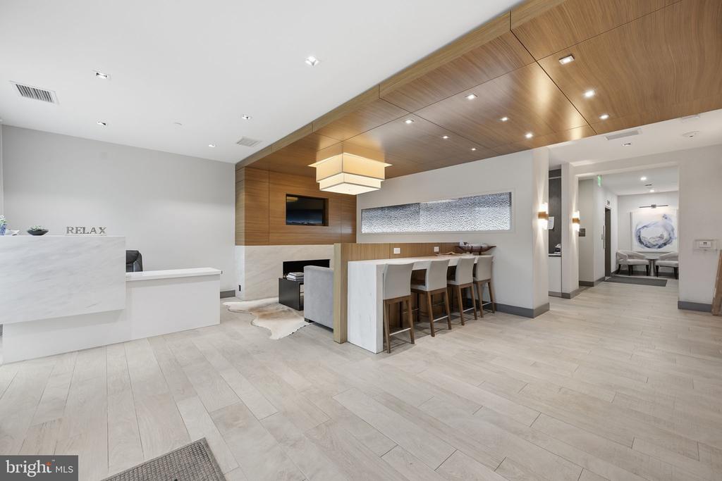 1350 MARYLAND AVENUE NE Unit: 315