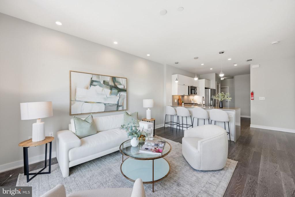 1350 MARYLAND AVENUE NE Unit: 315