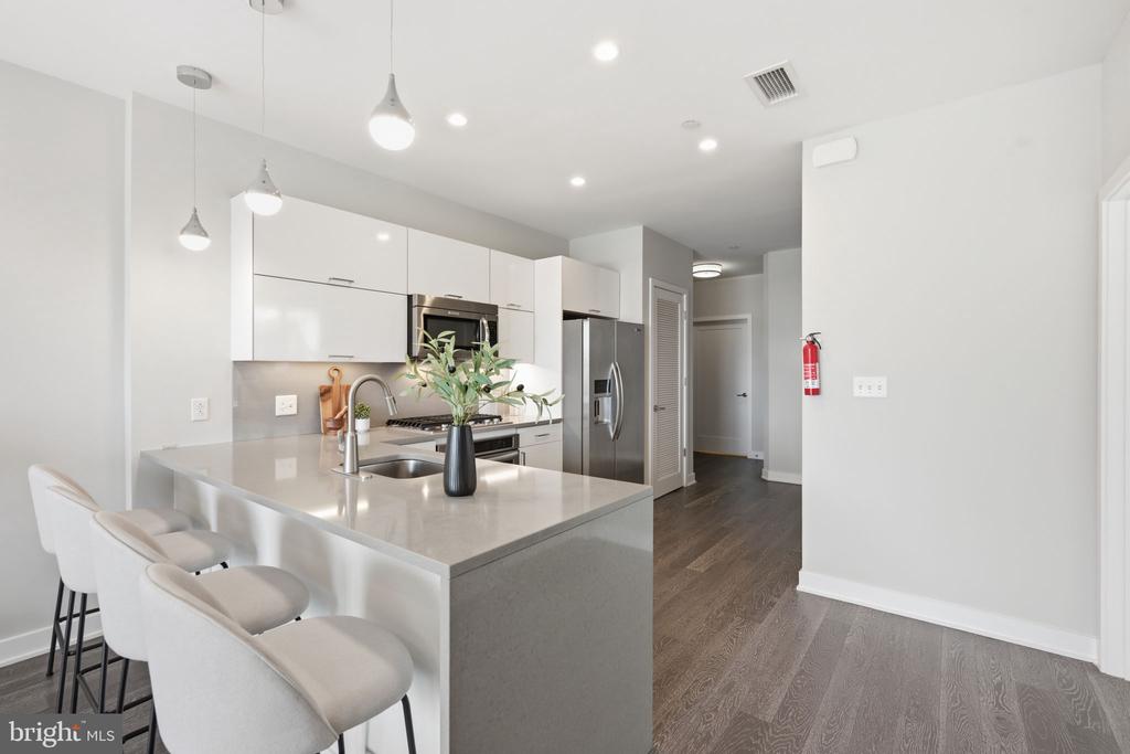 1350 MARYLAND AVENUE NE Unit: 315