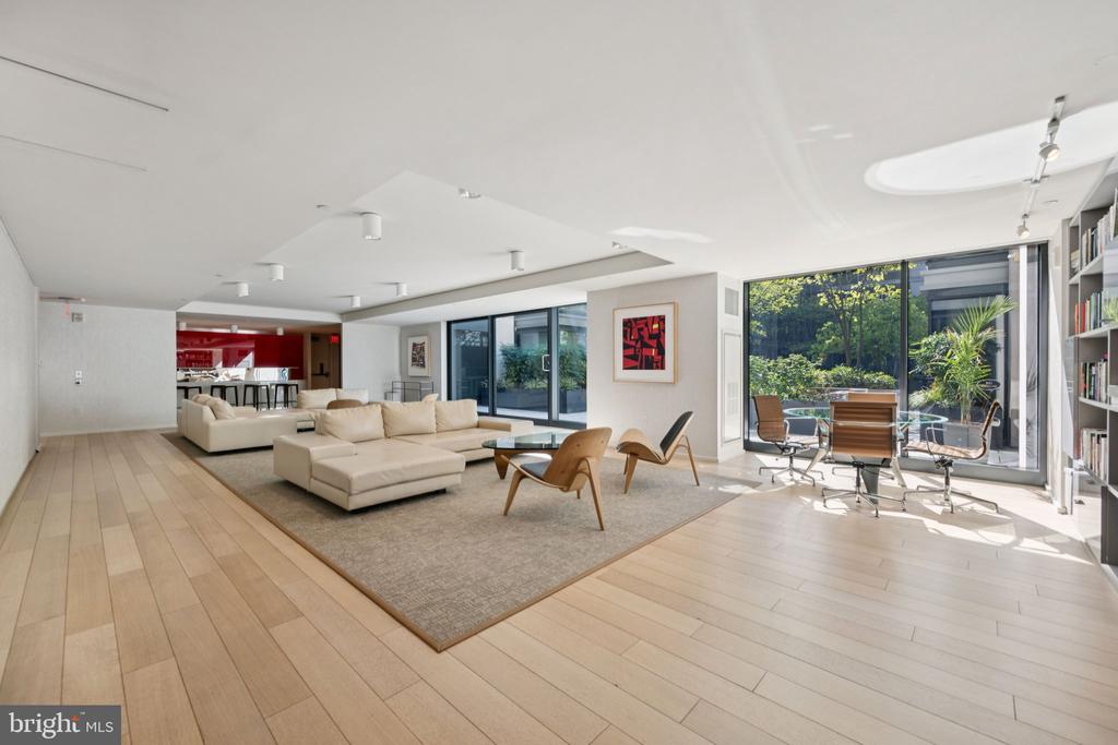 925 H STREET NW Unit: 308