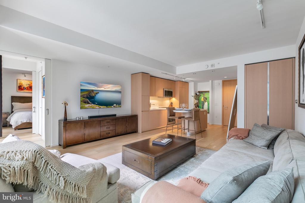 925 H STREET NW Unit: 507