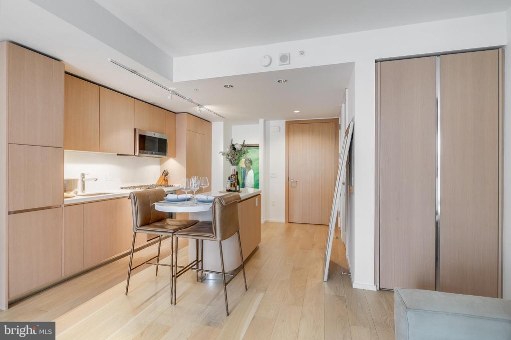 925 H STREET NW Unit: 507