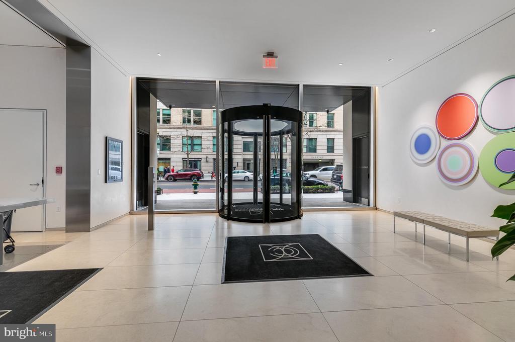925 H STREET NW Unit: 507