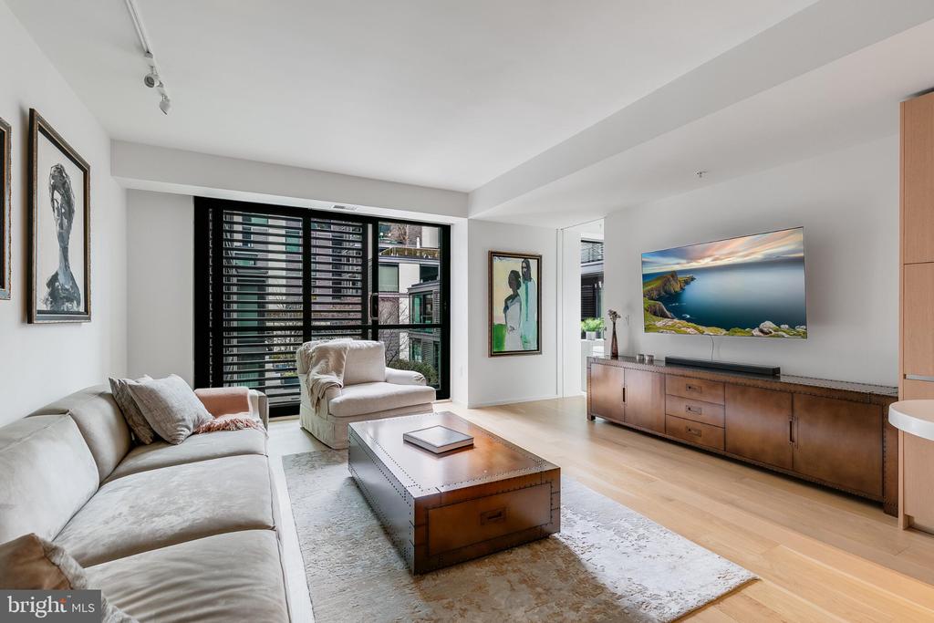 925 H STREET NW Unit: 507