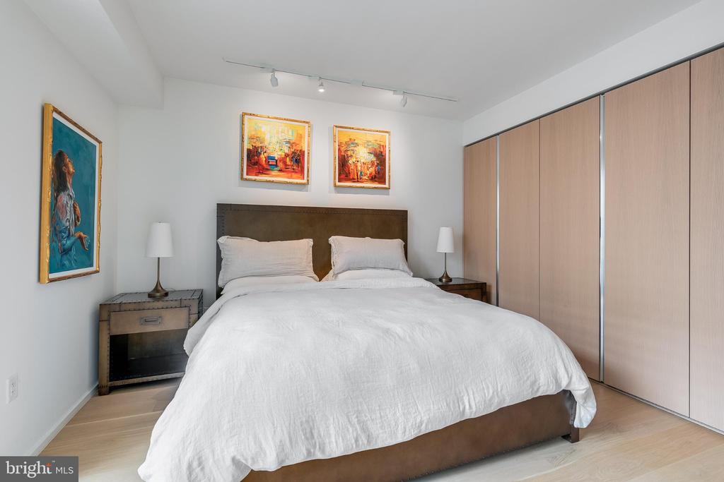 925 H STREET NW Unit: 507