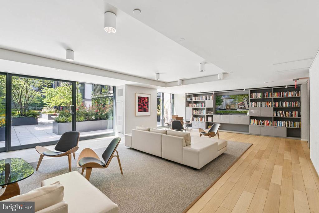 925 H STREET NW Unit: 507