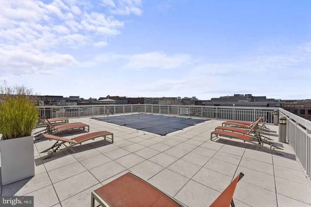 1260 21ST STREET NW Unit: 1005