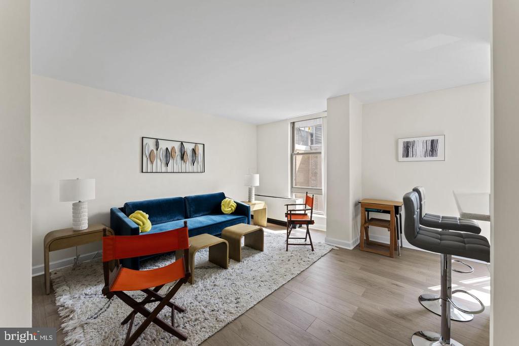 1260 21ST STREET NW Unit: 1005