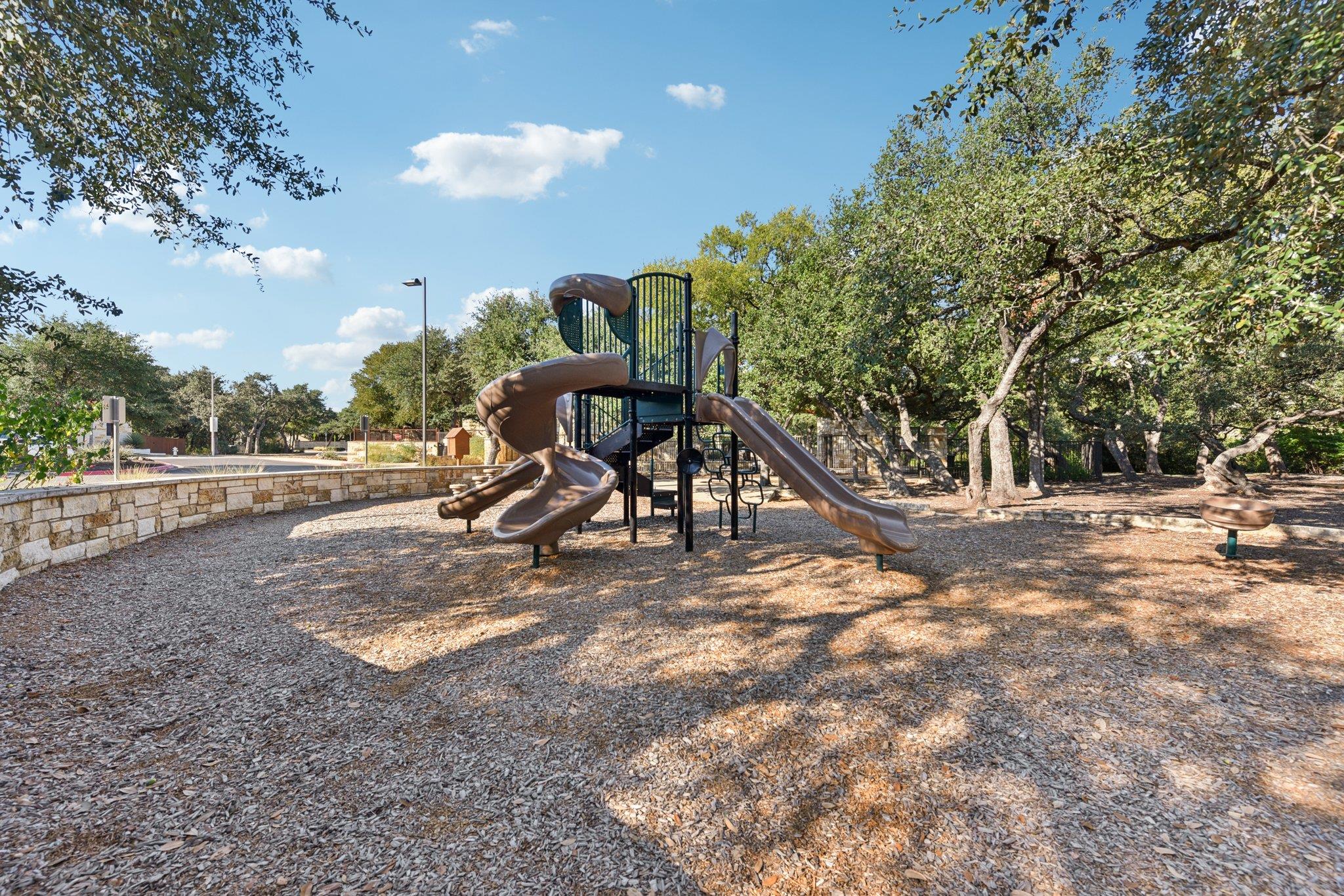13805 Wiregrass WAY