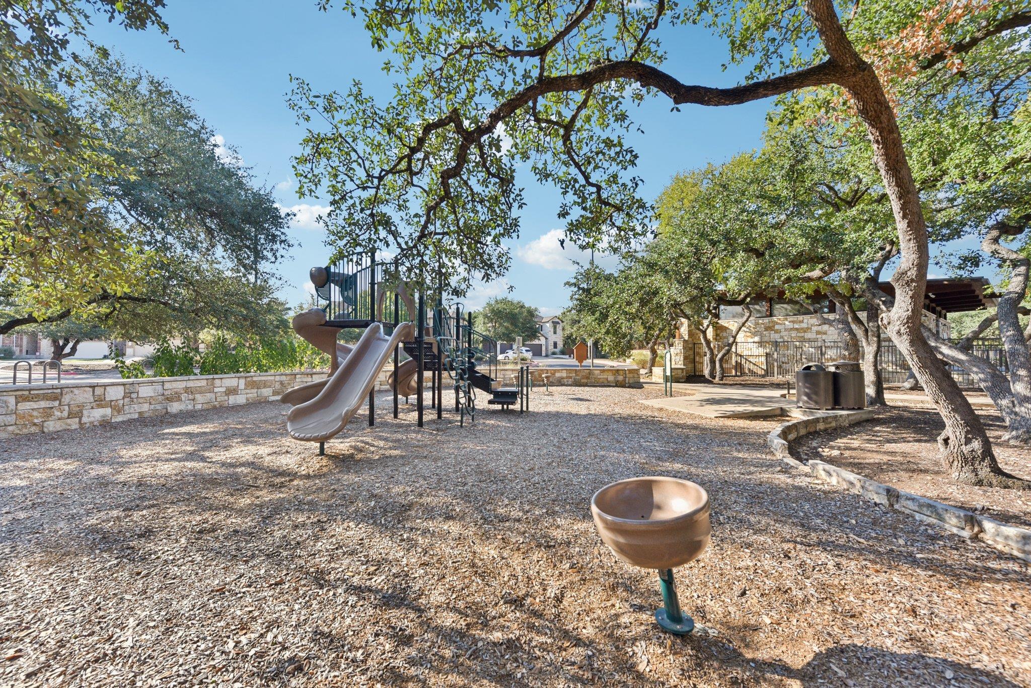 13805 Wiregrass WAY