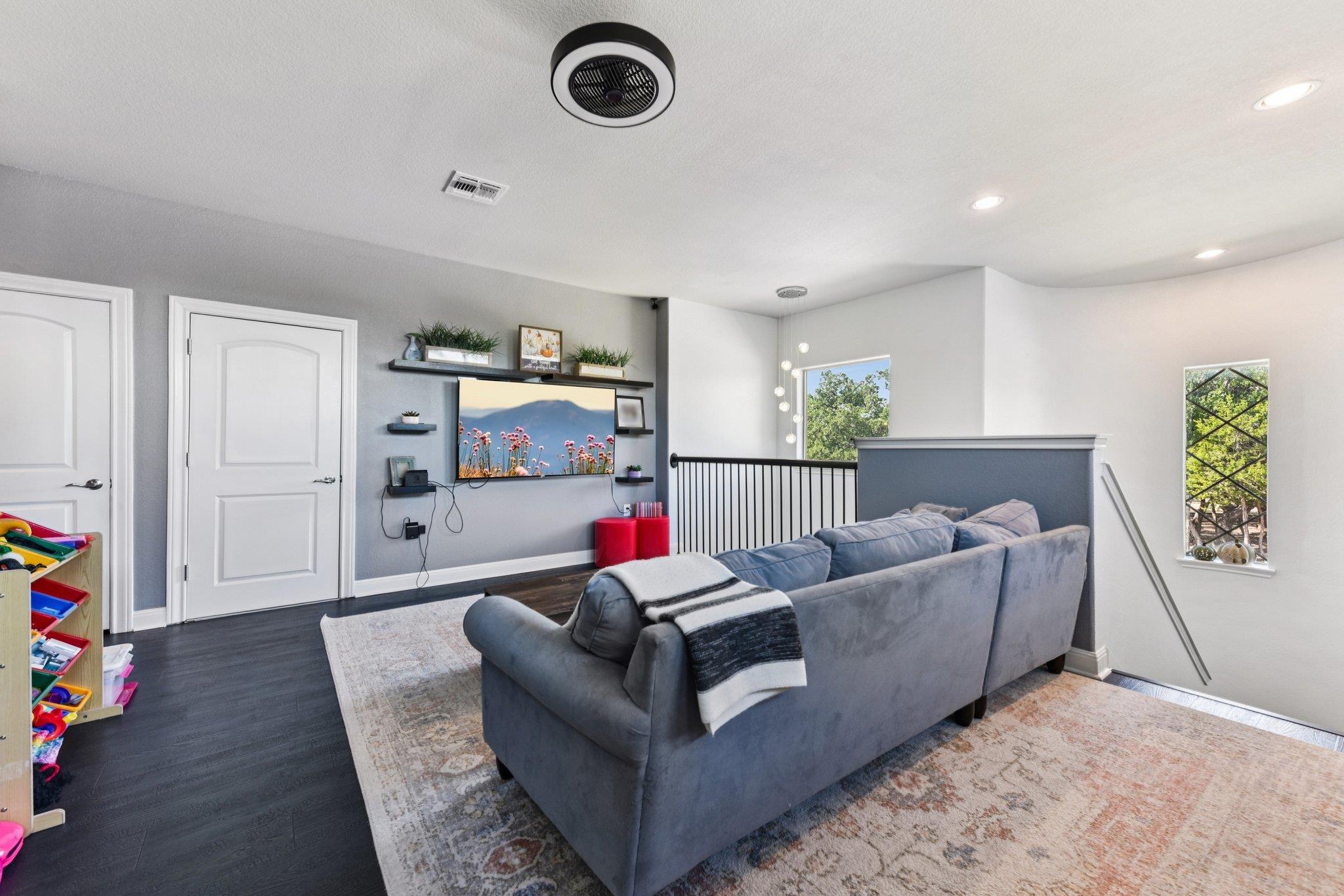 13805 Wiregrass WAY