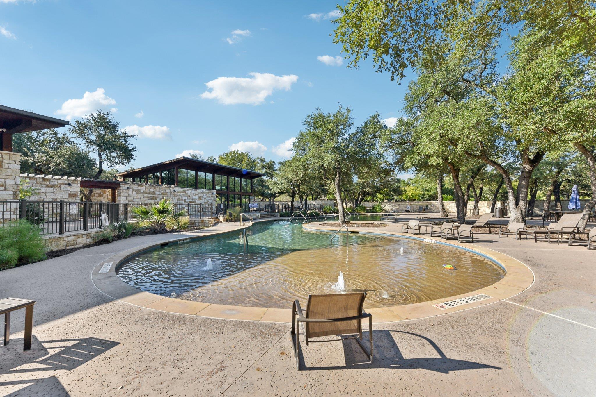 13805 Wiregrass WAY