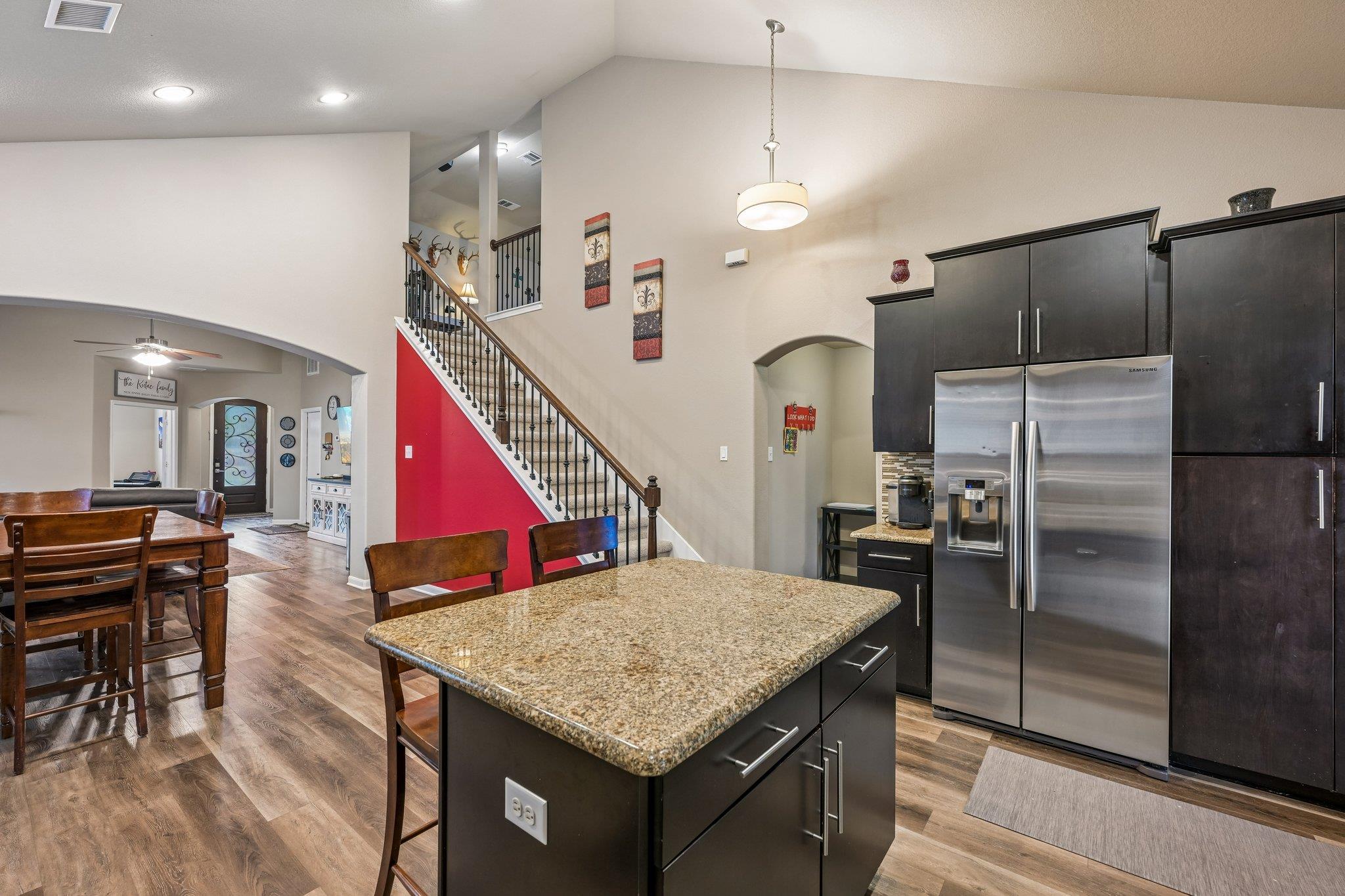 2336 Lyla LN