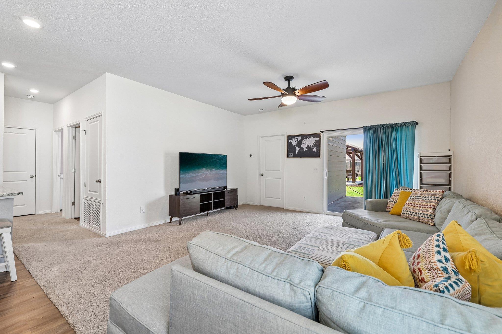 13105 John Calhoun DR