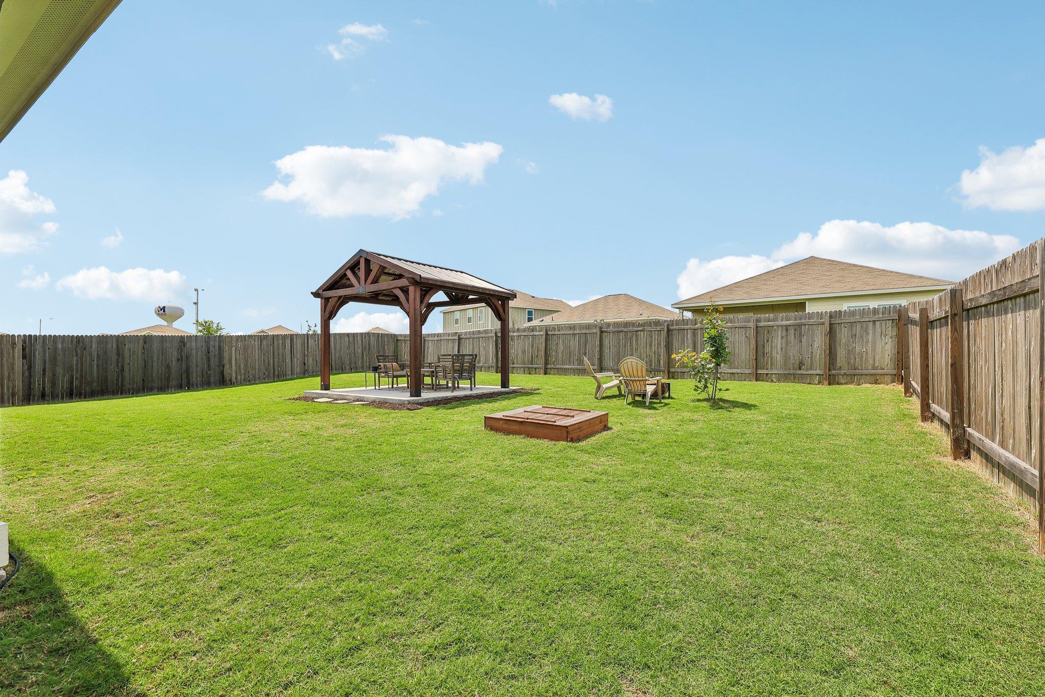 13105 John Calhoun DR