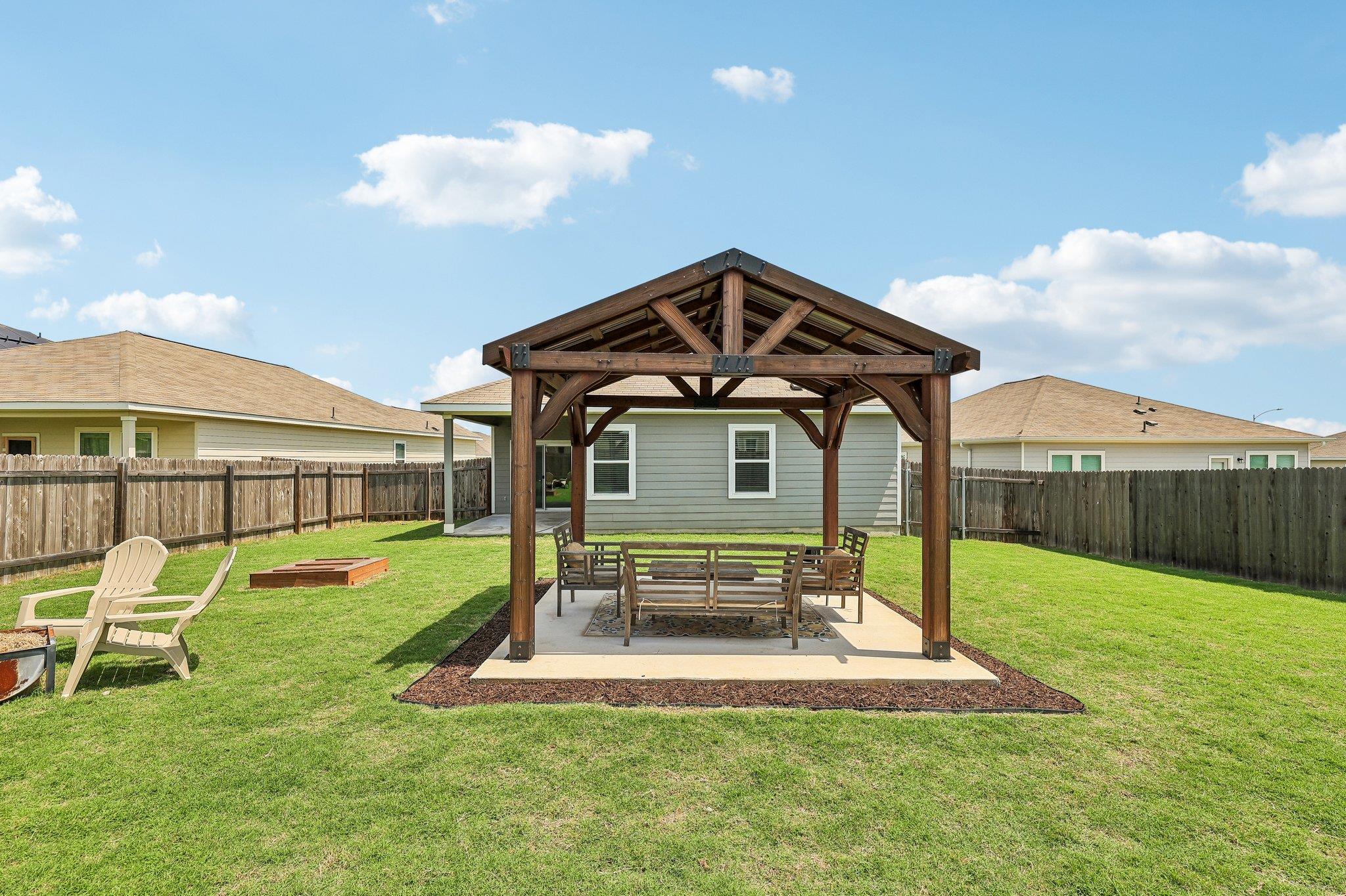 13105 John Calhoun DR