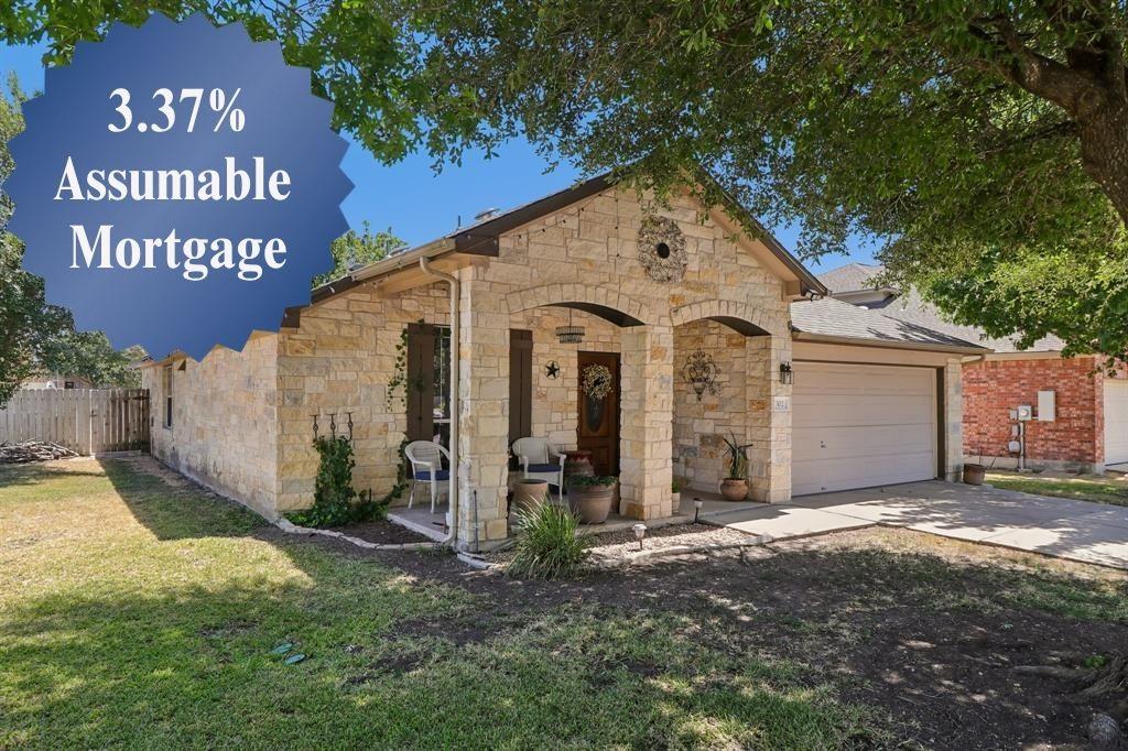 302 Lone Star BLVD