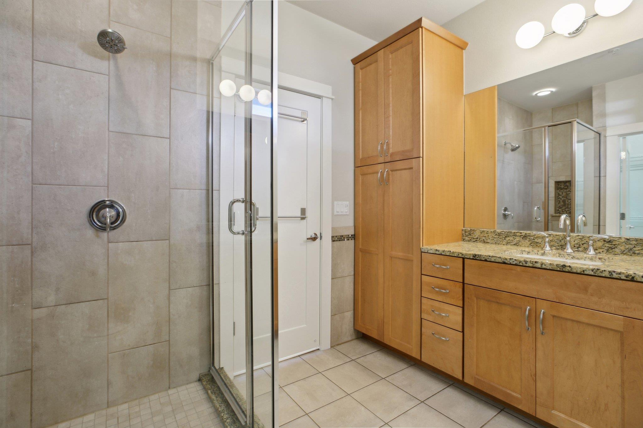 4008 Valley View RD # A