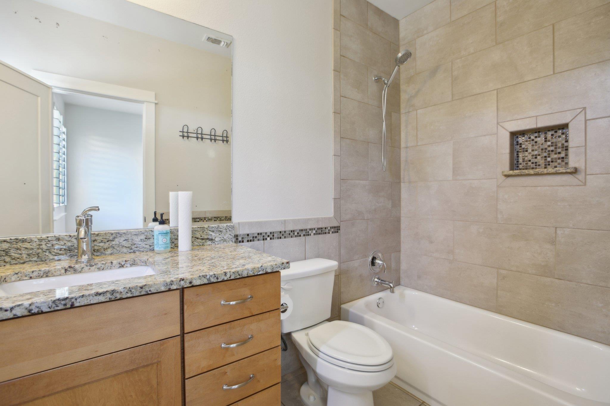 4008 Valley View RD # A