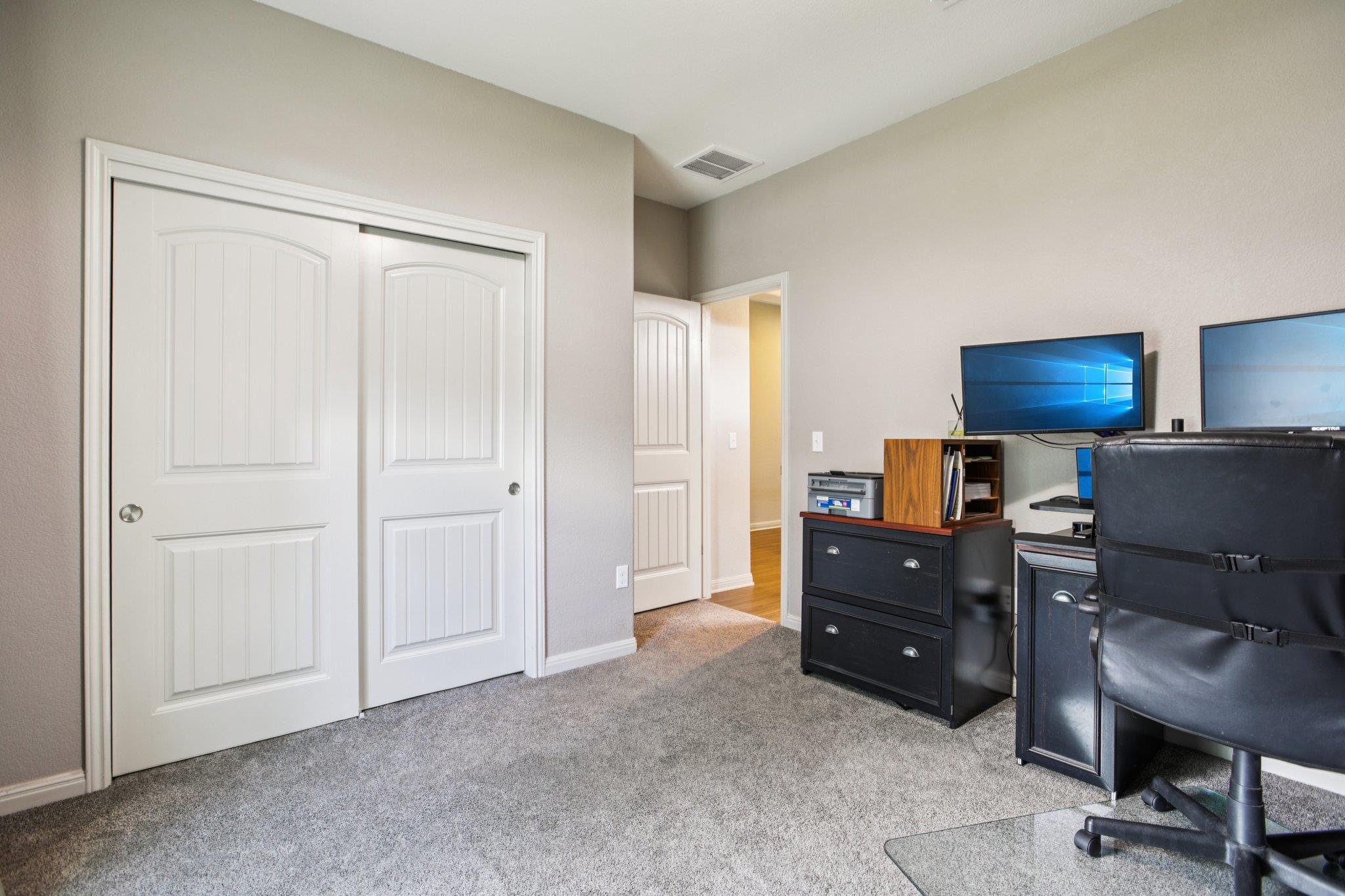 16601 Aventura Ave