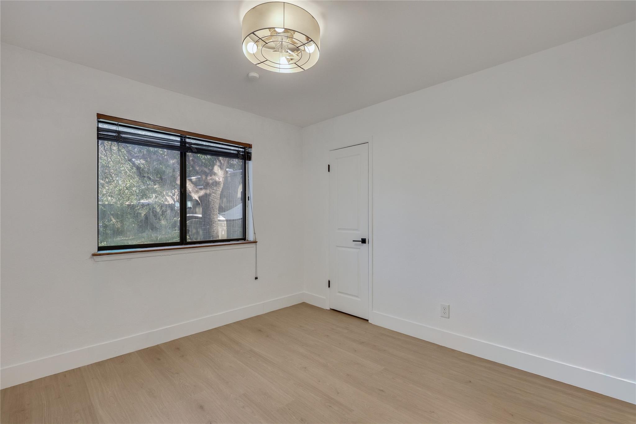 2803 Leeds CV