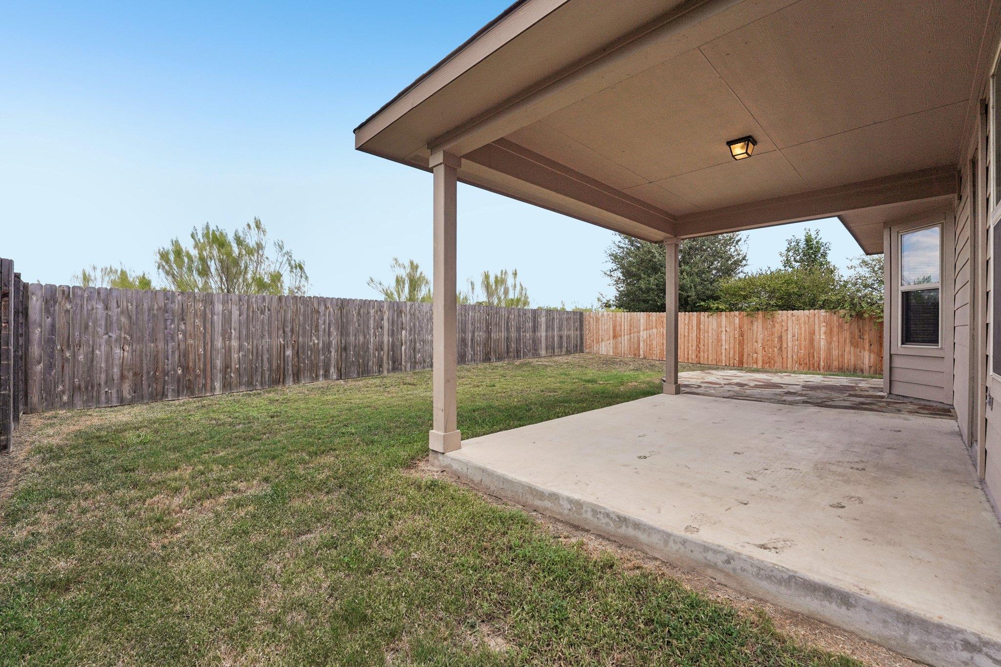 300 Wincliff DR
