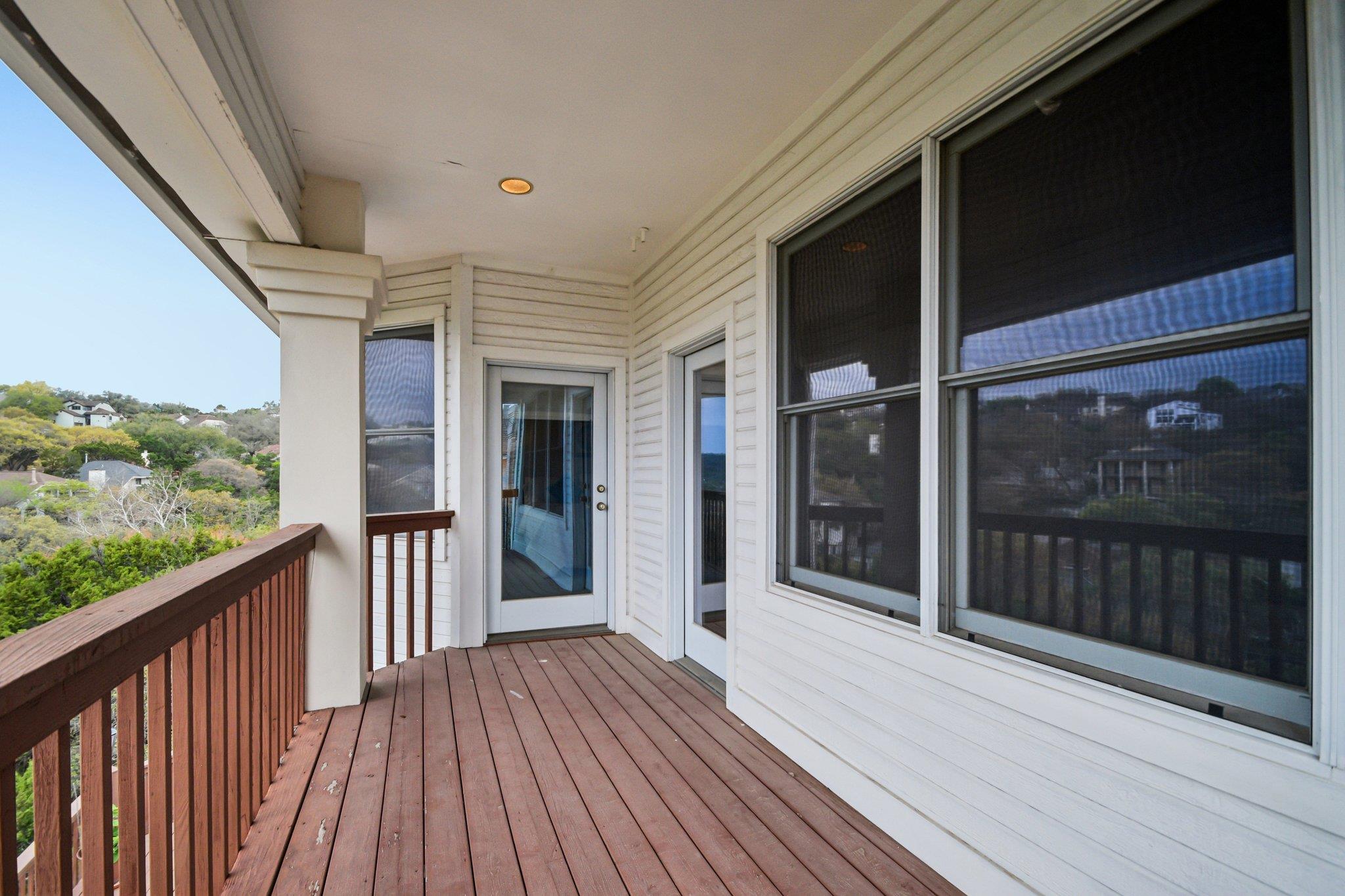 5902 Down Valley CT