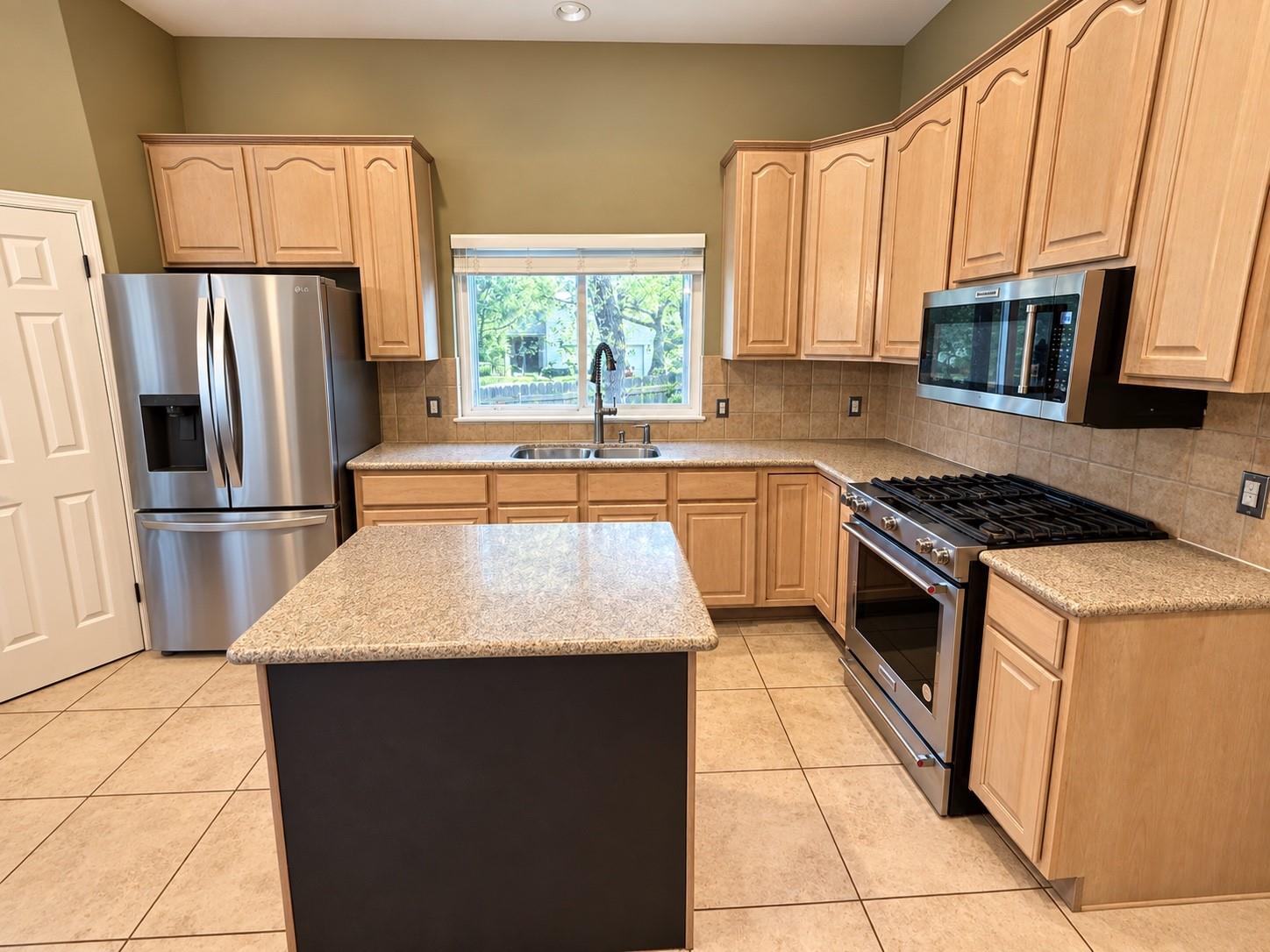 3604 Sandoval CT