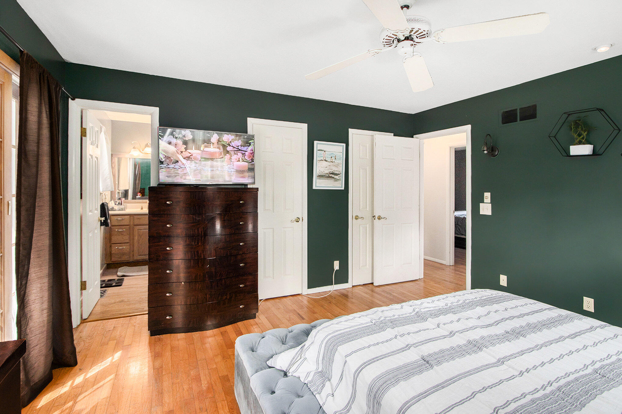 59650 White Wood Drive