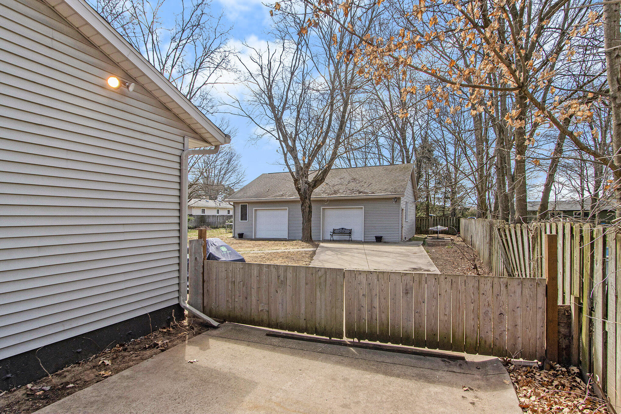 59650 White Wood Drive