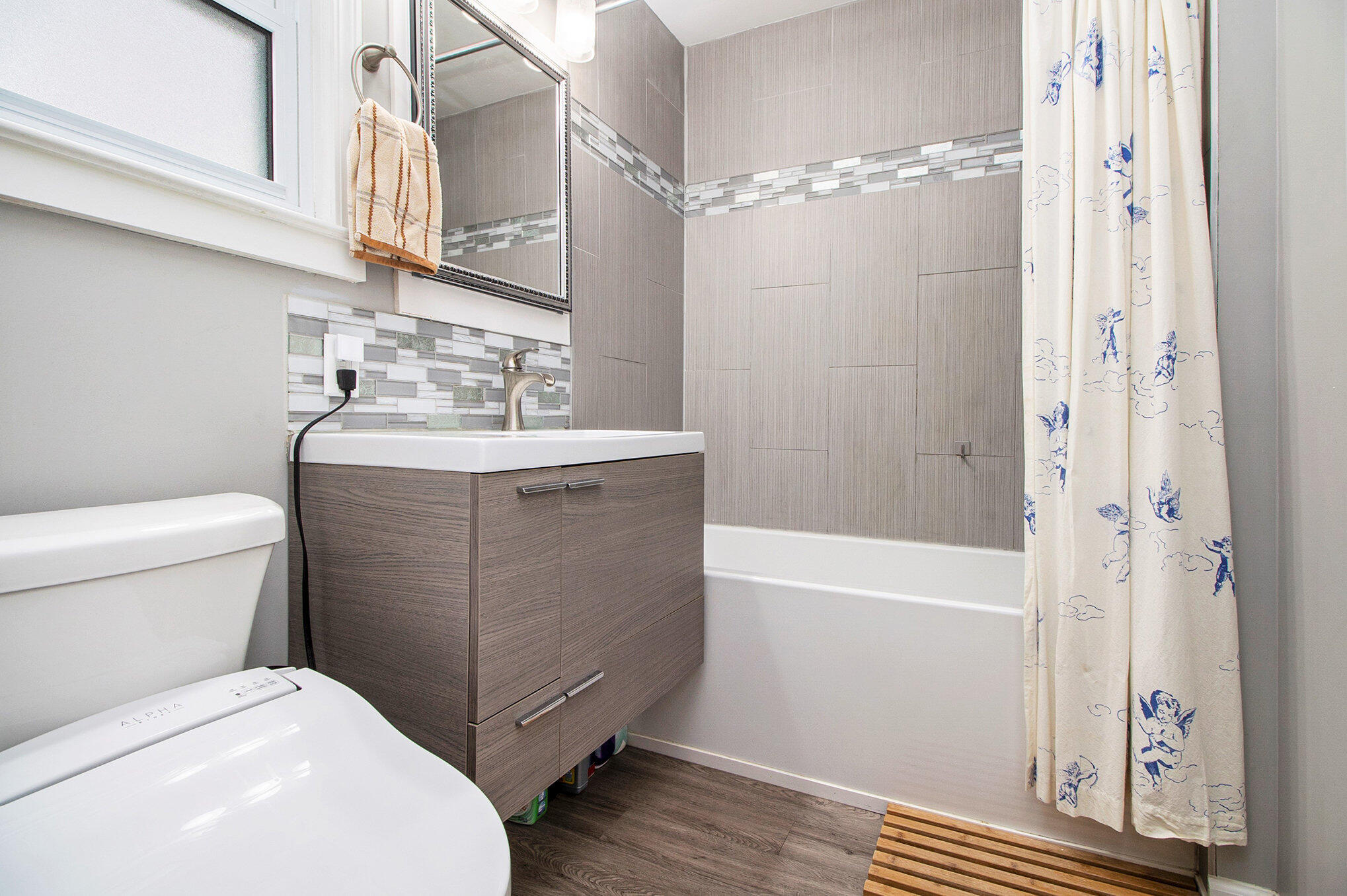 2515 Kensington Drive