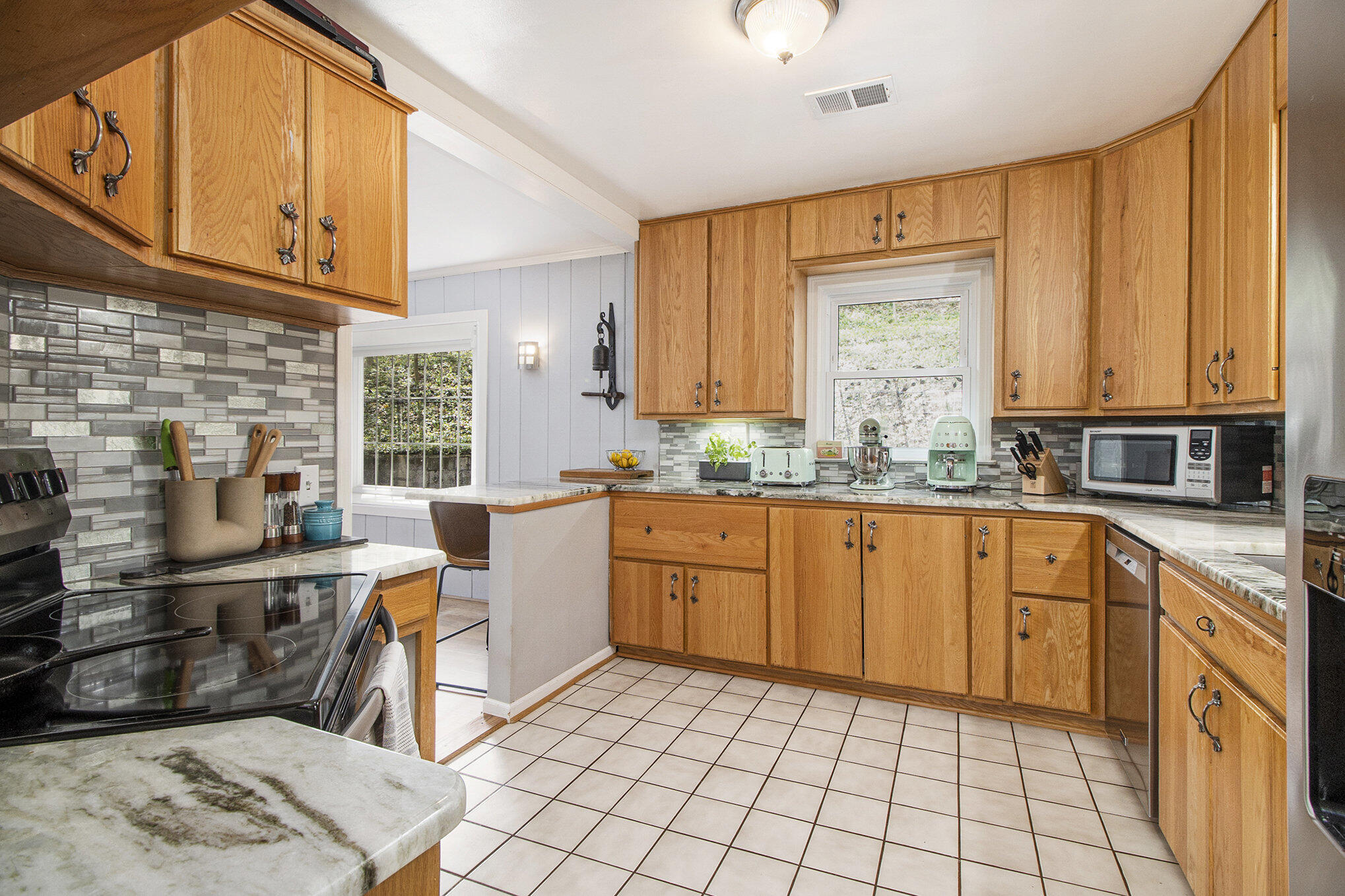 2515 Kensington Drive