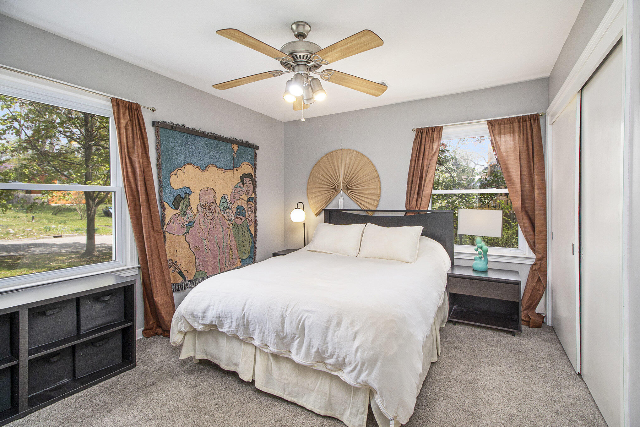 2515 Kensington Drive