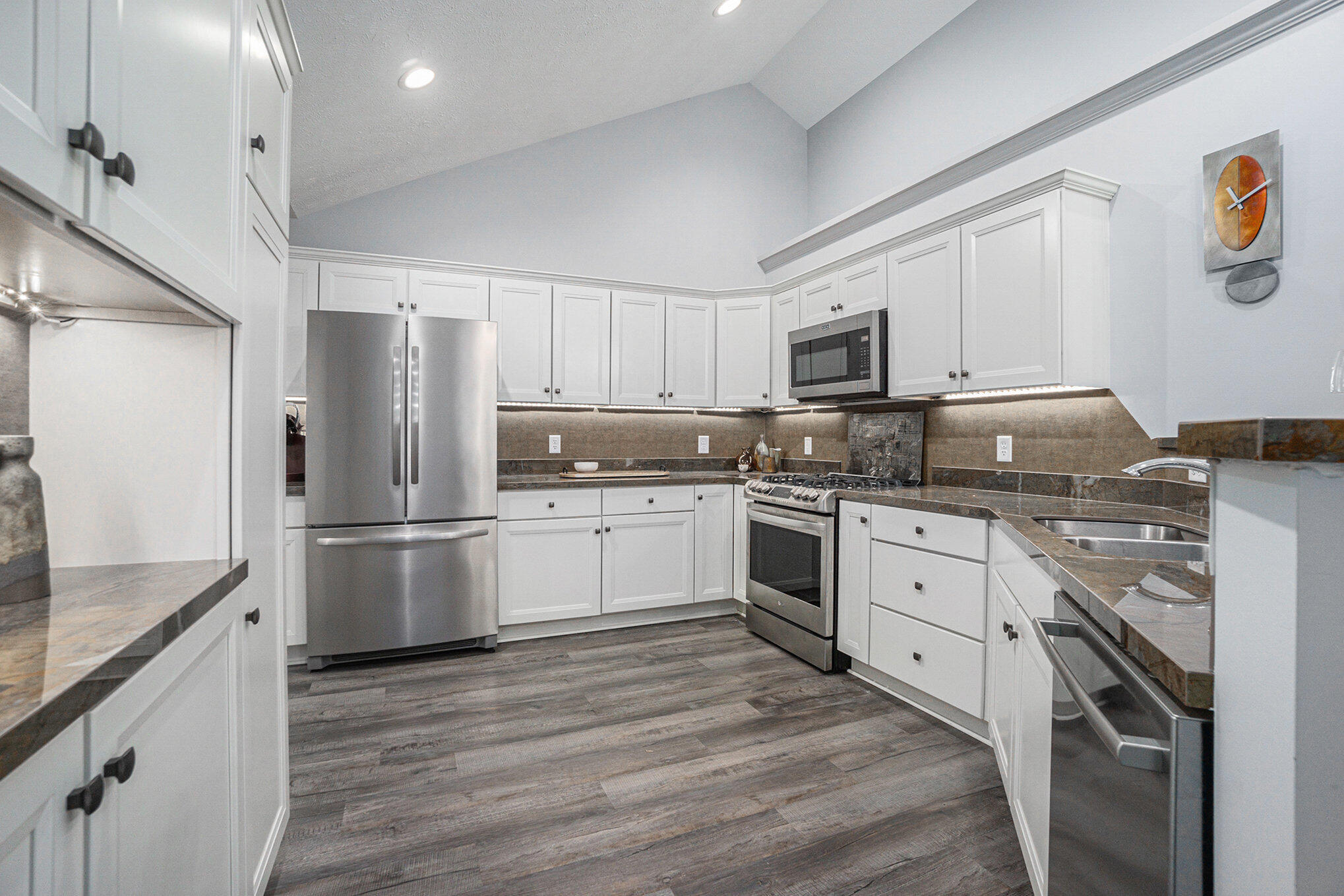 2623 Bluestone Circle