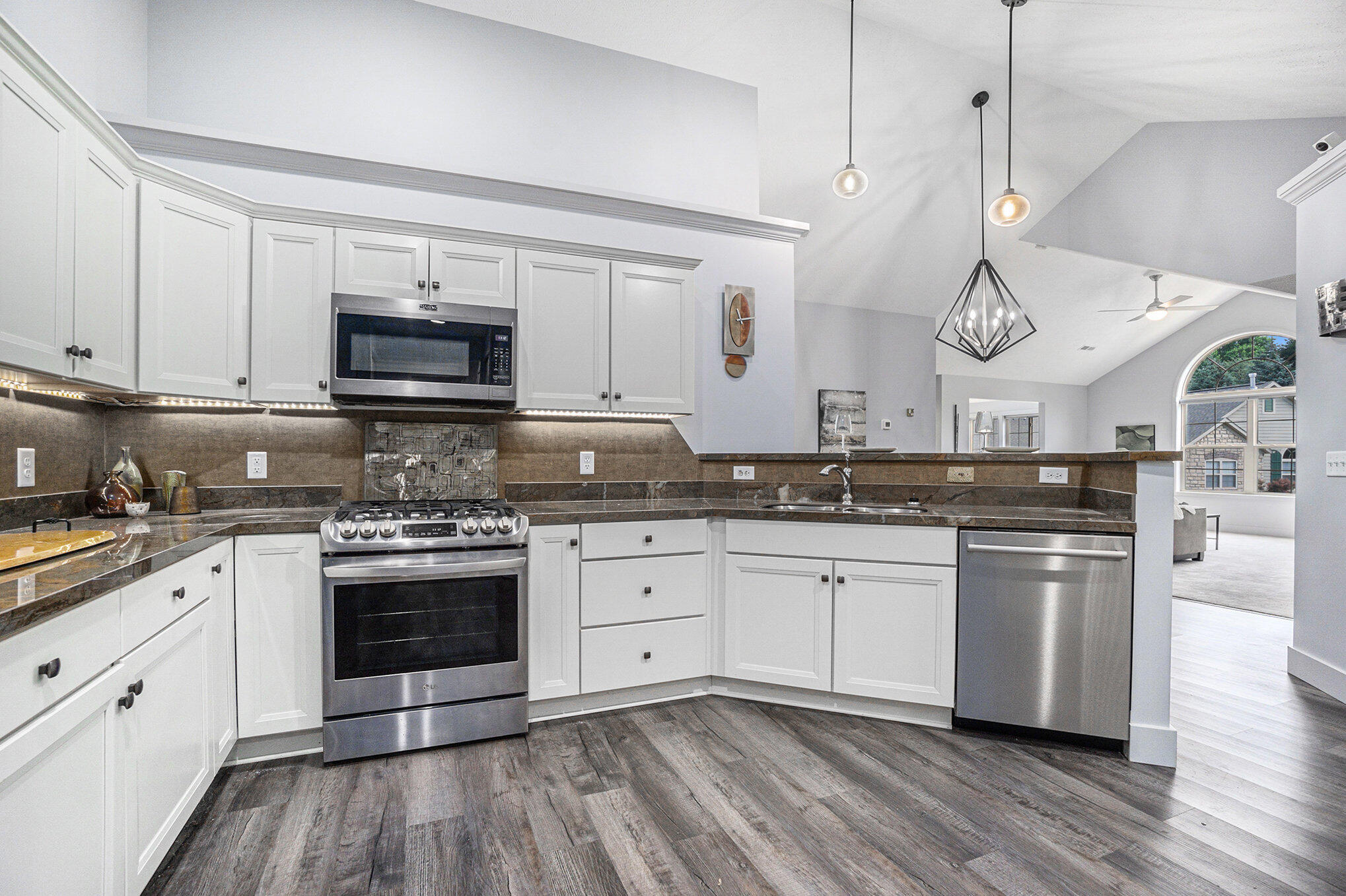 2623 Bluestone Circle