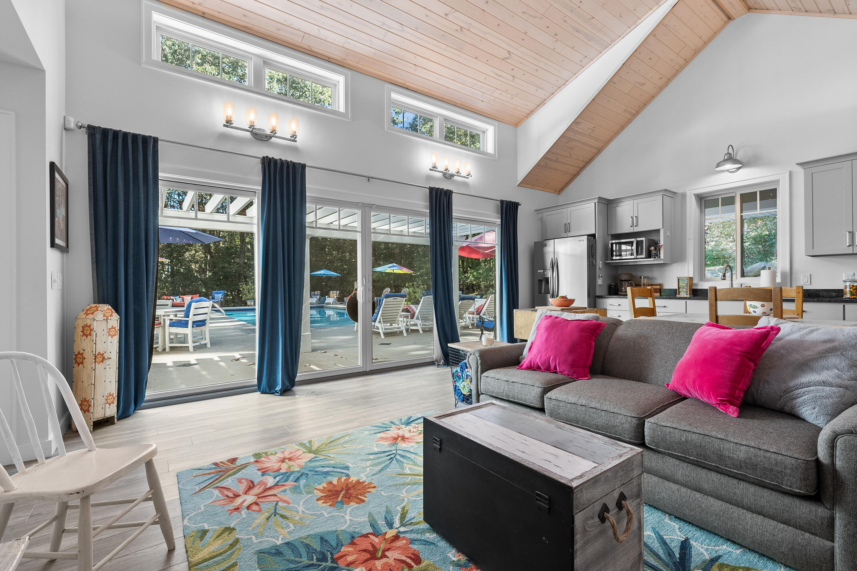 9353 El Dorado Avenue